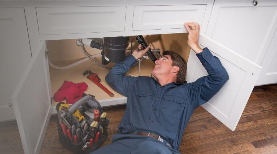 Expert burst pipe repair services in Dixon, IL